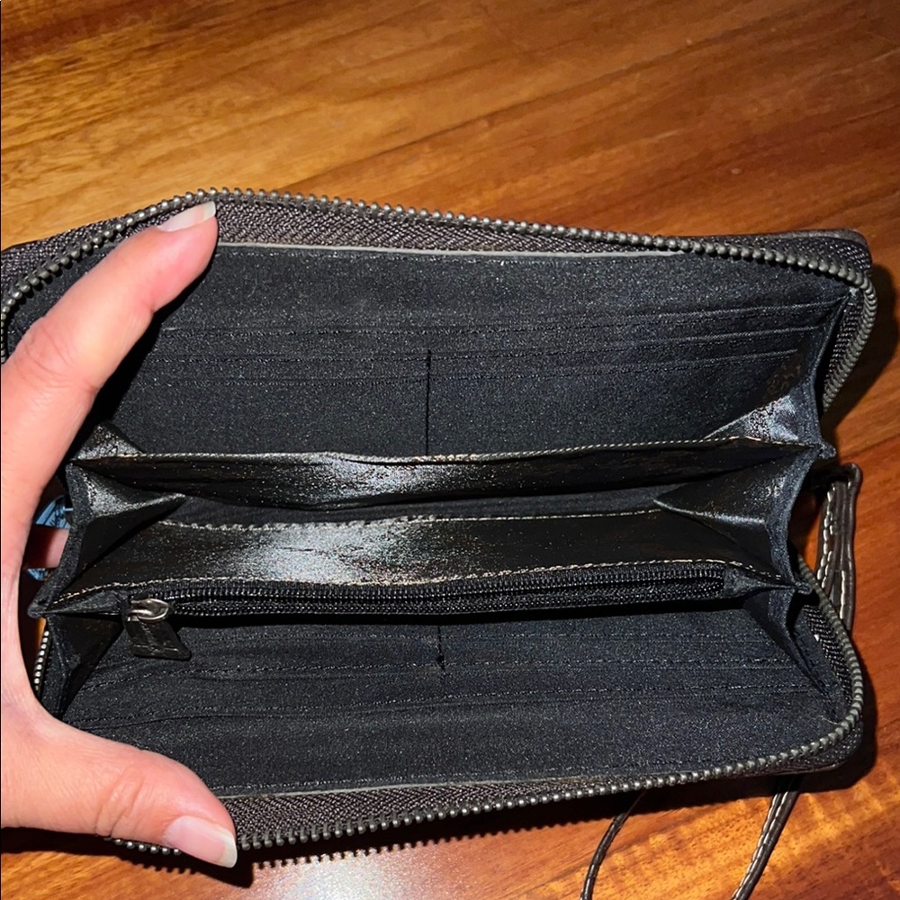 Embossed Wristlet Wallet - Picture 5 of 13
